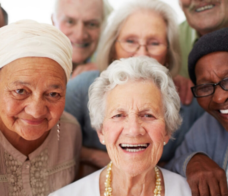 O Brasil que envelhece: os desafios da previdência e da saúde pública na próxima década