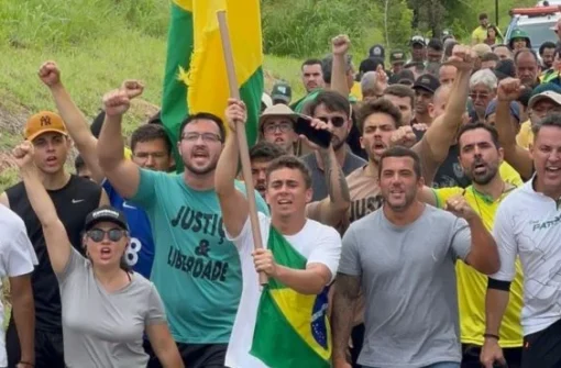 Marcha pela Liberdade: Terceiro dia termina com adesão massiva e multidão ruma a Brasília