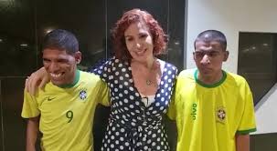 Fé Além da Visão: A Lealdade Inabalável dos Irmãos Adailton e Lucas em 2026